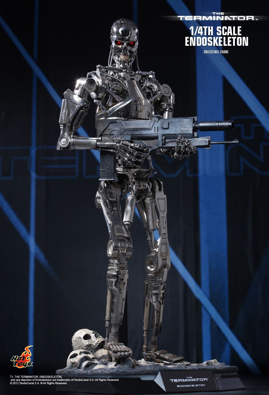 Hot Toys QS002 - The Terminator - Endoskeleton Standard Edition