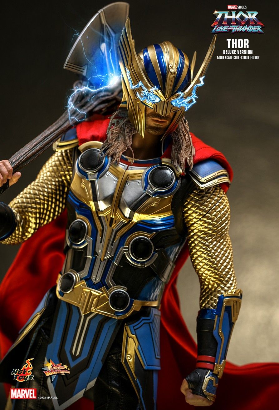 Hot Toys MMS656 - Marvel Comics - Thor : Love And Thunder - Thor Deluxe Version