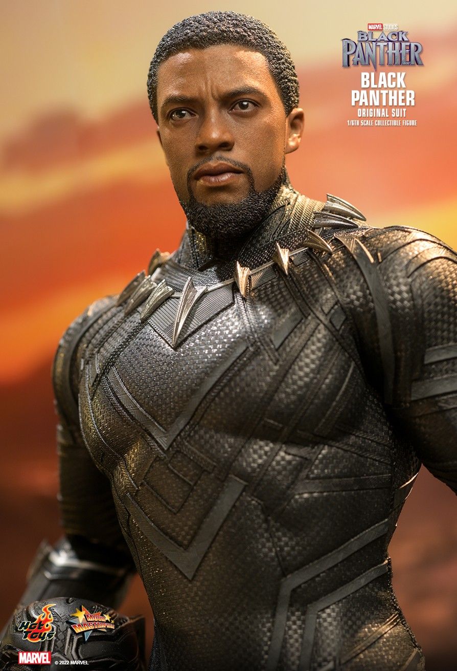 Hot Toys MMS671 - Marvel Comics - Black Panther Legacy - Black Panther Original Suit