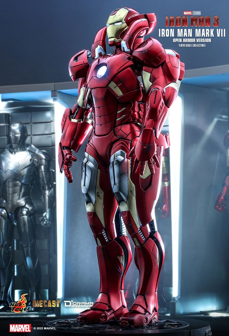 Hot Toys DS004D51 - Marvel Comics - Iron Man 3 - Iron Man Mark 4 Open Armor Version