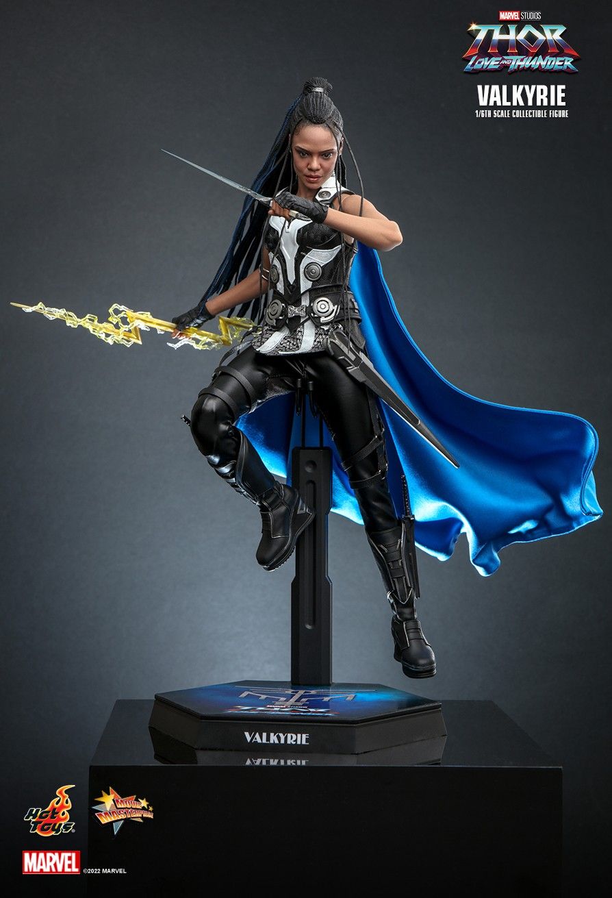 Hot Toys MMS673 - Marvel Comics - Thor : Love And Thunder - Valkyrie