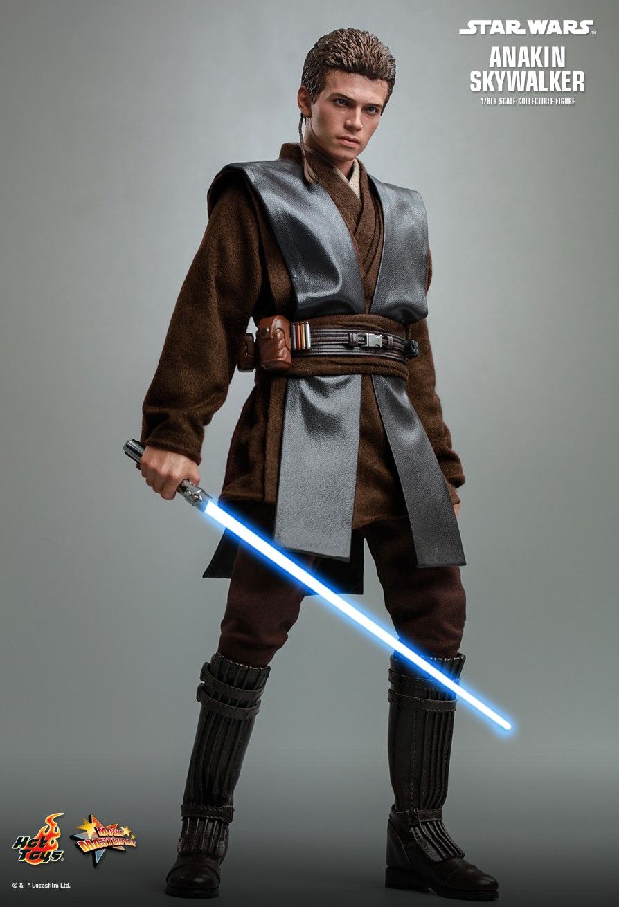 Hot Toys MMS677 - Star Wars II : Attack Of The Clones -Anakin Skywalker