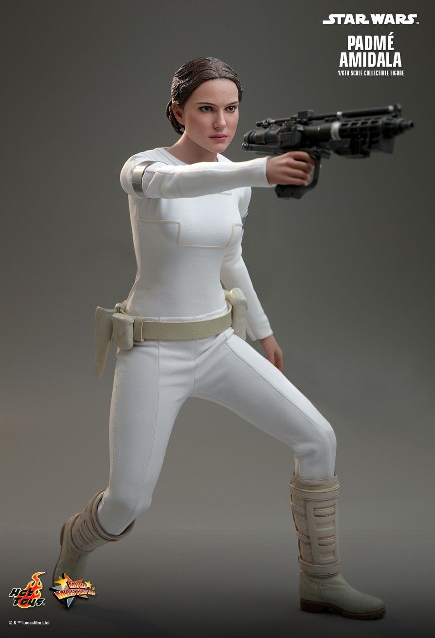 Hot Toys MMS678 - Star Wars II : Attack Of The Clones -Padmé Amidala