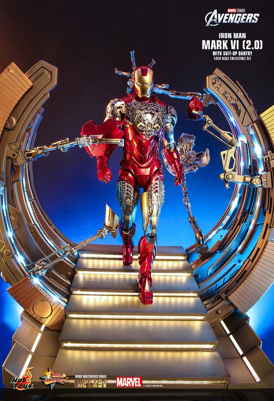 Hot Toys MMS688D53 - Marvel Comics - The Avengers - Iron Man Mark VI & Suit-Up Gantry