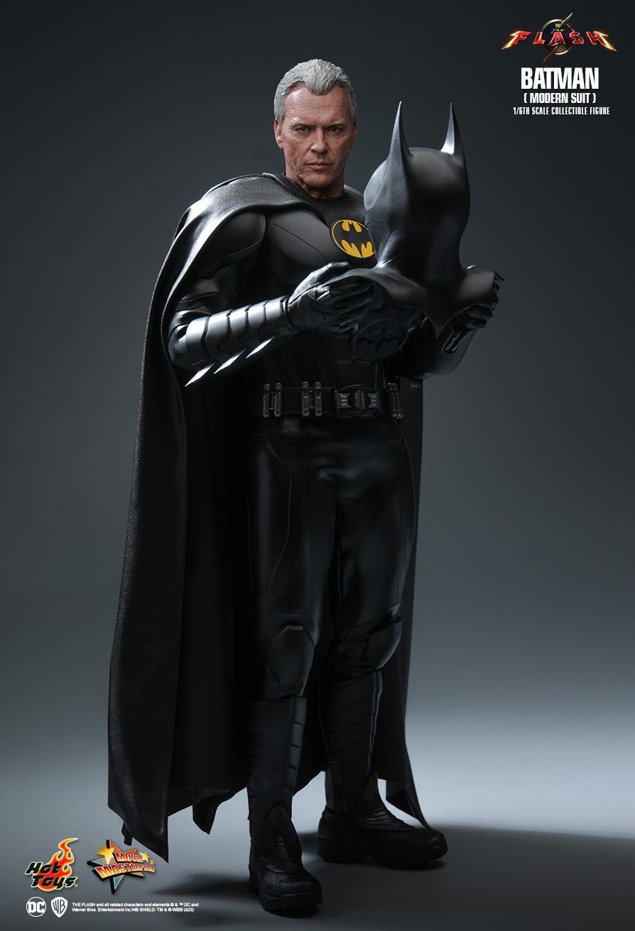 Hot Toys MMS712 - DC Comics - The Flash - Batman Modern Suit 2023