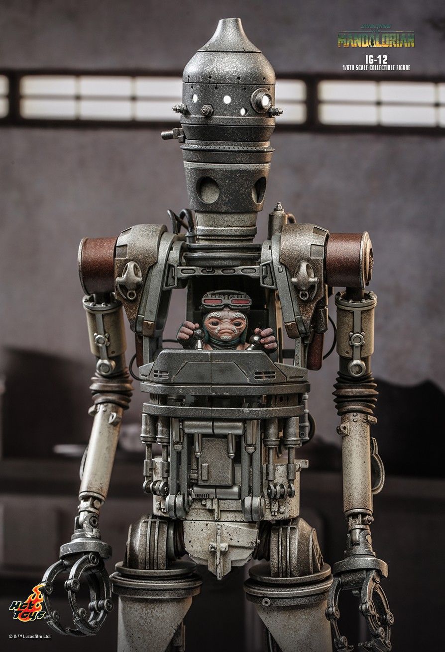 Hot Toys TMS104 - Star Wars : The Mandalorian - IG-12