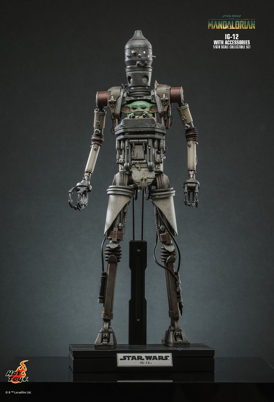 Hot Toys TMS105 - Star Wars : The Mandalorian - IG-12 & Accessories