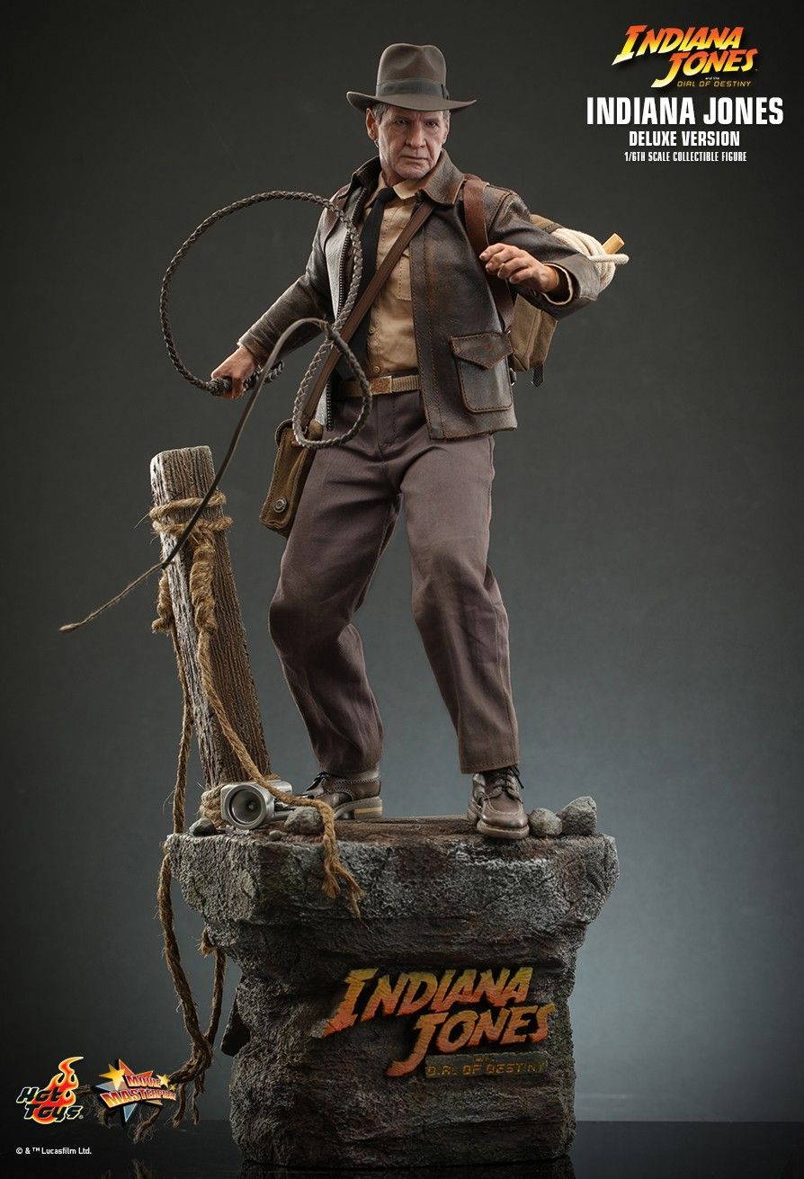 Hot Toys MMS717 - Indiana Jones & The Dial Of Destiny - Indiana Jones Deluxe Version