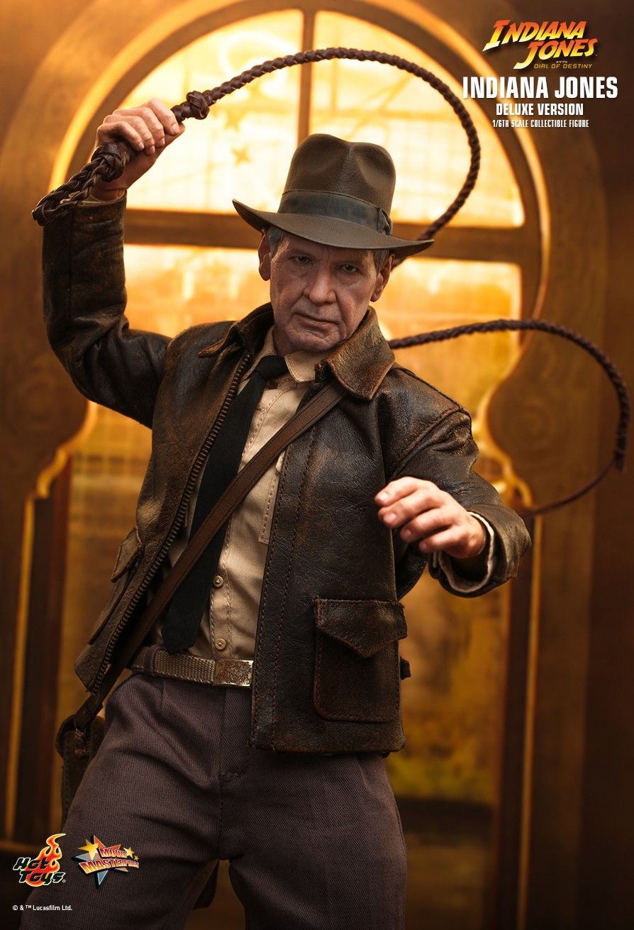 Hot Toys MMS717 - Indiana Jones & The Dial Of Destiny - Indiana Jones Deluxe Version