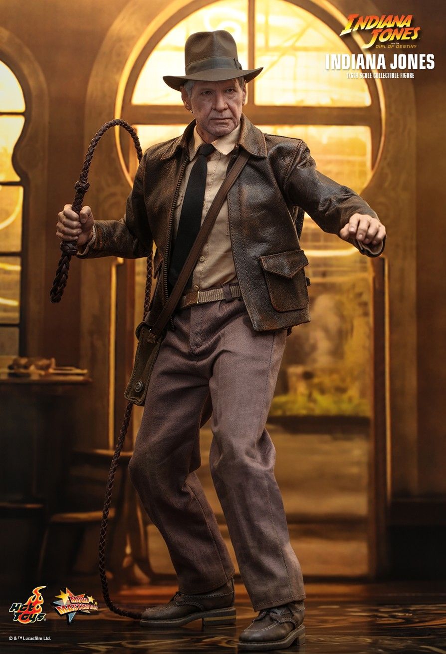 Hot Toys MMS716 - Indiana Jones & The Dial Of Destiny - Indiana Jones Standard Version