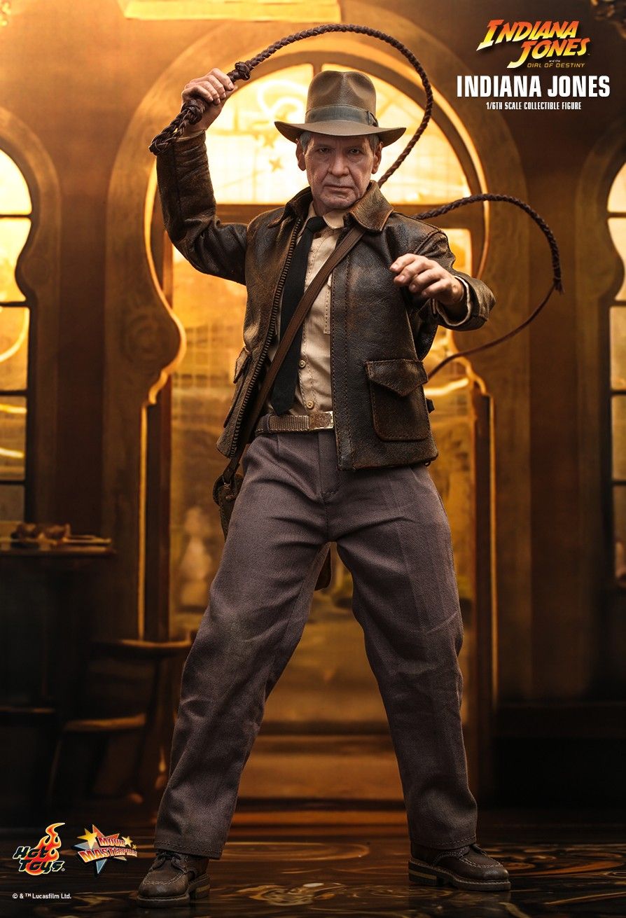 Hot Toys MMS716 - Indiana Jones & The Dial Of Destiny - Indiana Jones Standard Version