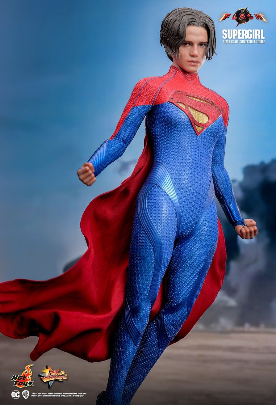 Hot Toys MMS715 - DC Comics - The Flash - Supergirl