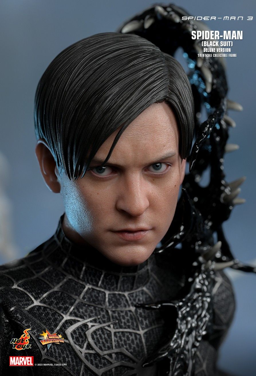 Hot Toys MMS728B - Marvel Comics - Spider Man 3 - Spider Man Black Suit Deluxe Version