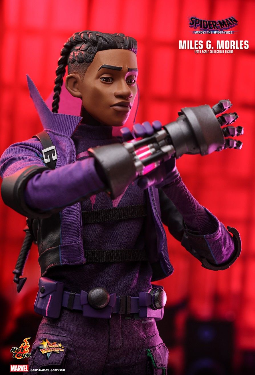 Hot Toys MMS725B - Marvel Comics - Spider-Man : Across The Spider Verse - Miles G. Morales Deluxe Version