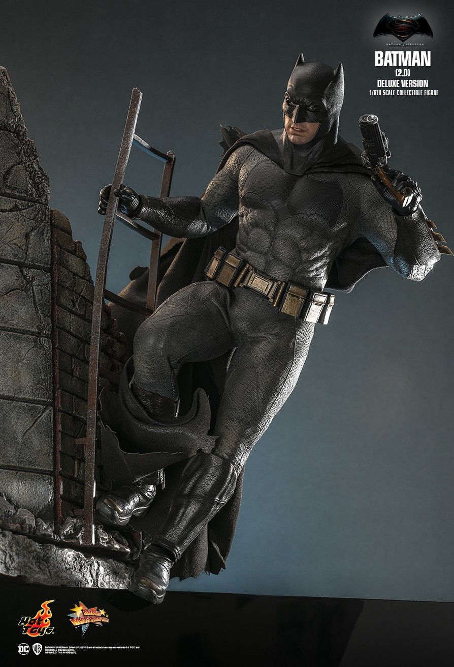 Hot Toys MMS732 - DC Comics - Batman Vs Superman : Dawn Of Justice - Batman Deluxe Version