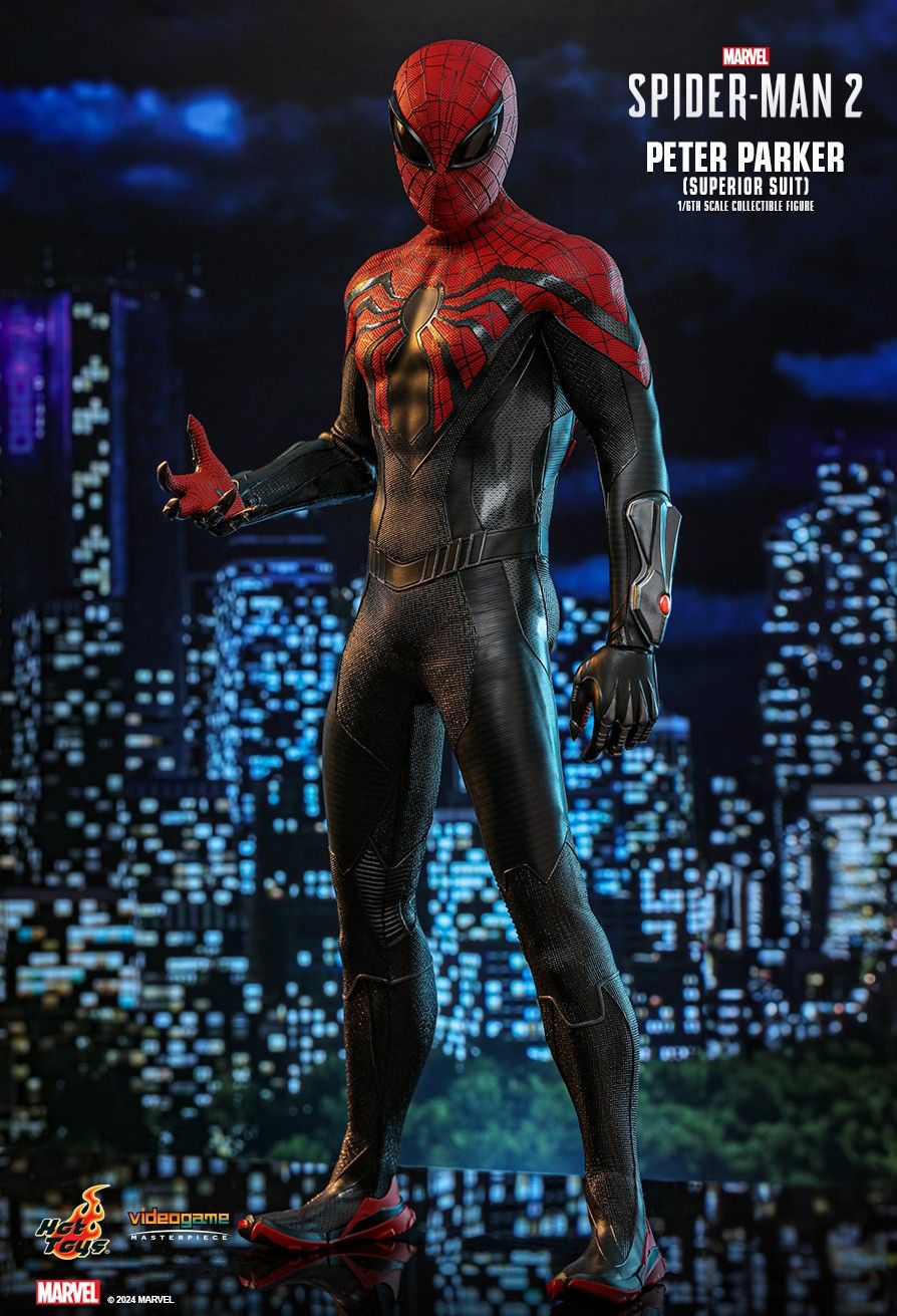 Hot Toys VGM61 - Marvel's Spider Man 2 - Peter Parker Superior Suit