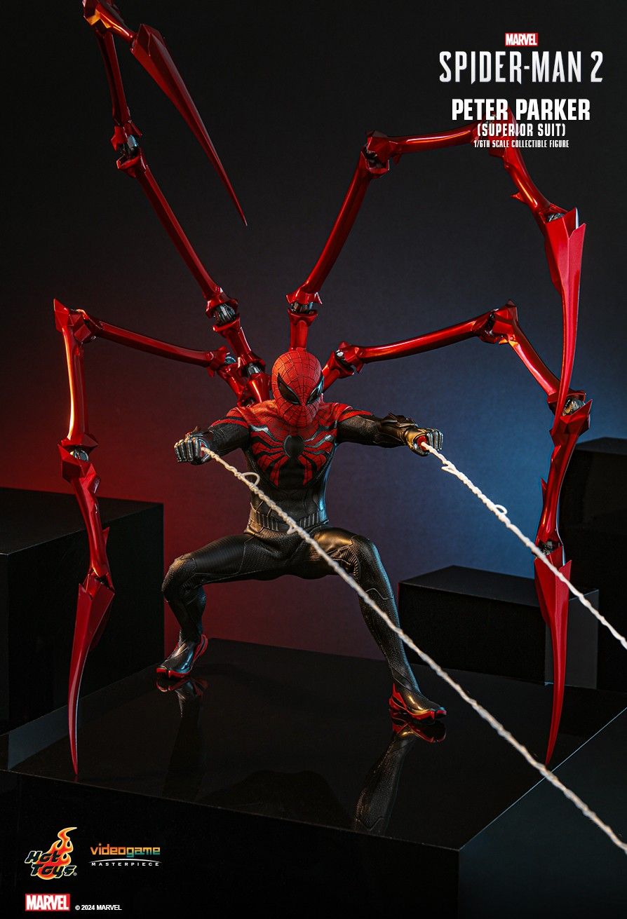 Hot Toys VGM61 - Marvel's Spider Man 2 - Peter Parker Superior Suit