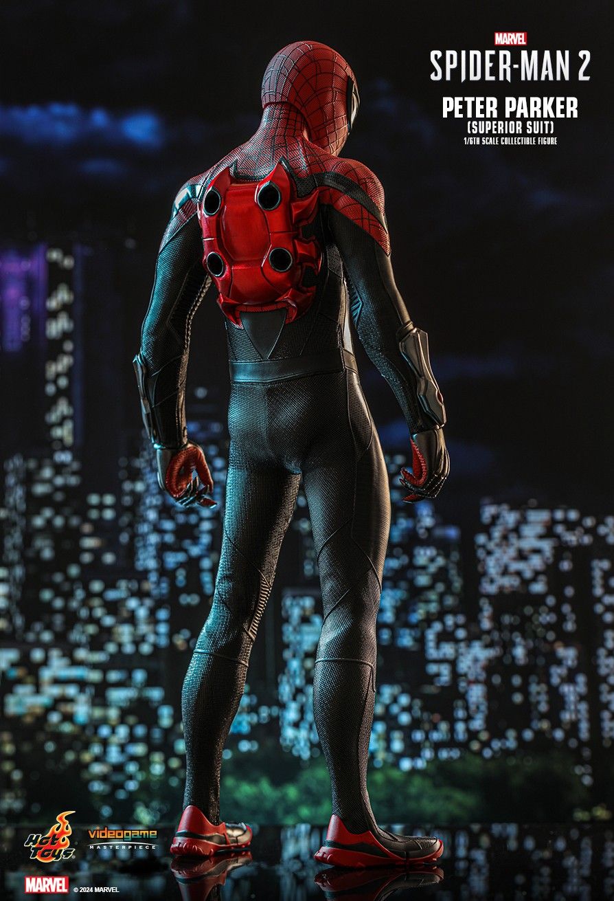 Hot Toys VGM61 - Marvel's Spider Man 2 - Peter Parker Superior Suit