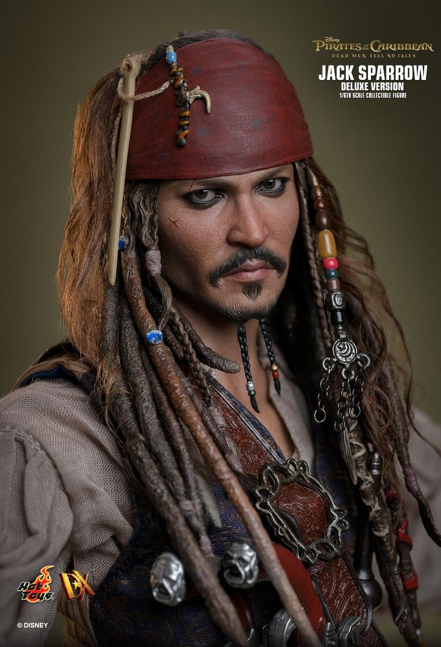 Hot Toys DX38 - Pirates Of The Caribbean : Dead Men Tell No Tales - Jack Sparrow Deluxe Version