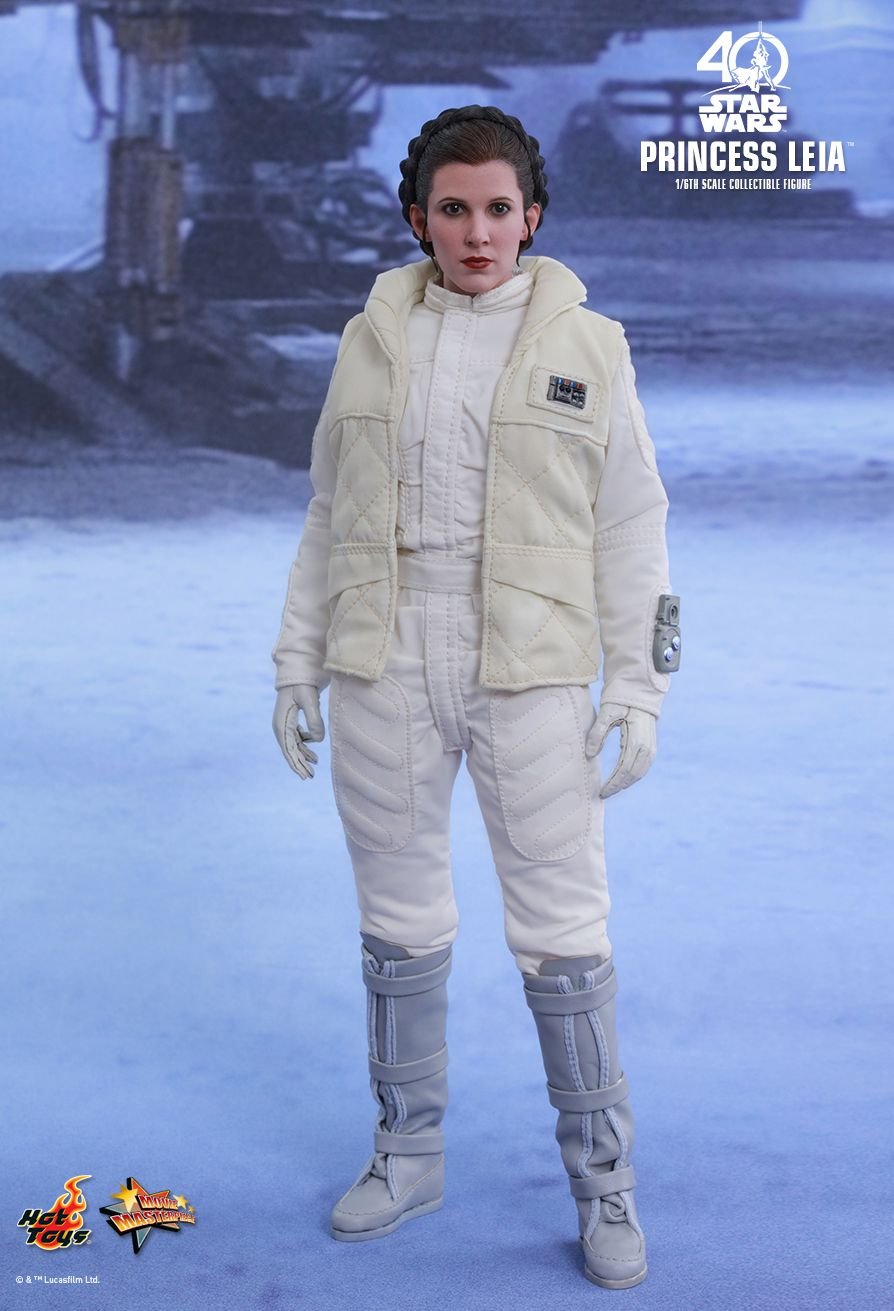 Hot Toys MMS423 - Star Wars 5 : The Empire Strikes Back - Princess Leia