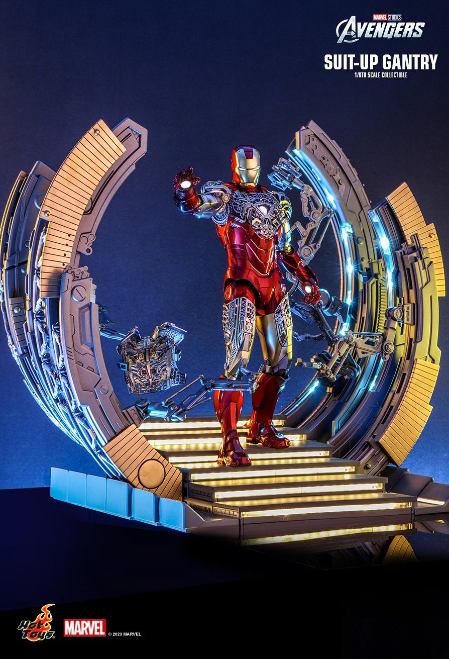 Hot Toys ACS014 - Marvel Comics - The Avengers - Suit-Up Gantry