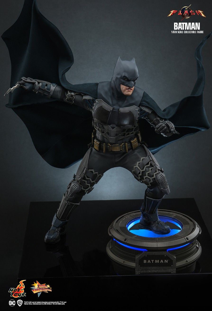 Hot Toys MMS703 - DC Comics - The Flash - Batman