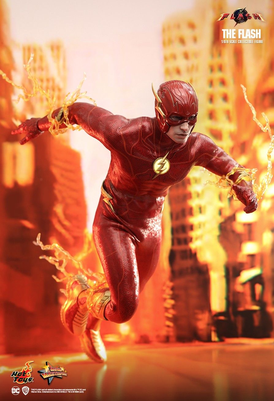 Hot Toys MMS713B - DC Comics - The Flash - Flash Deluxe Version