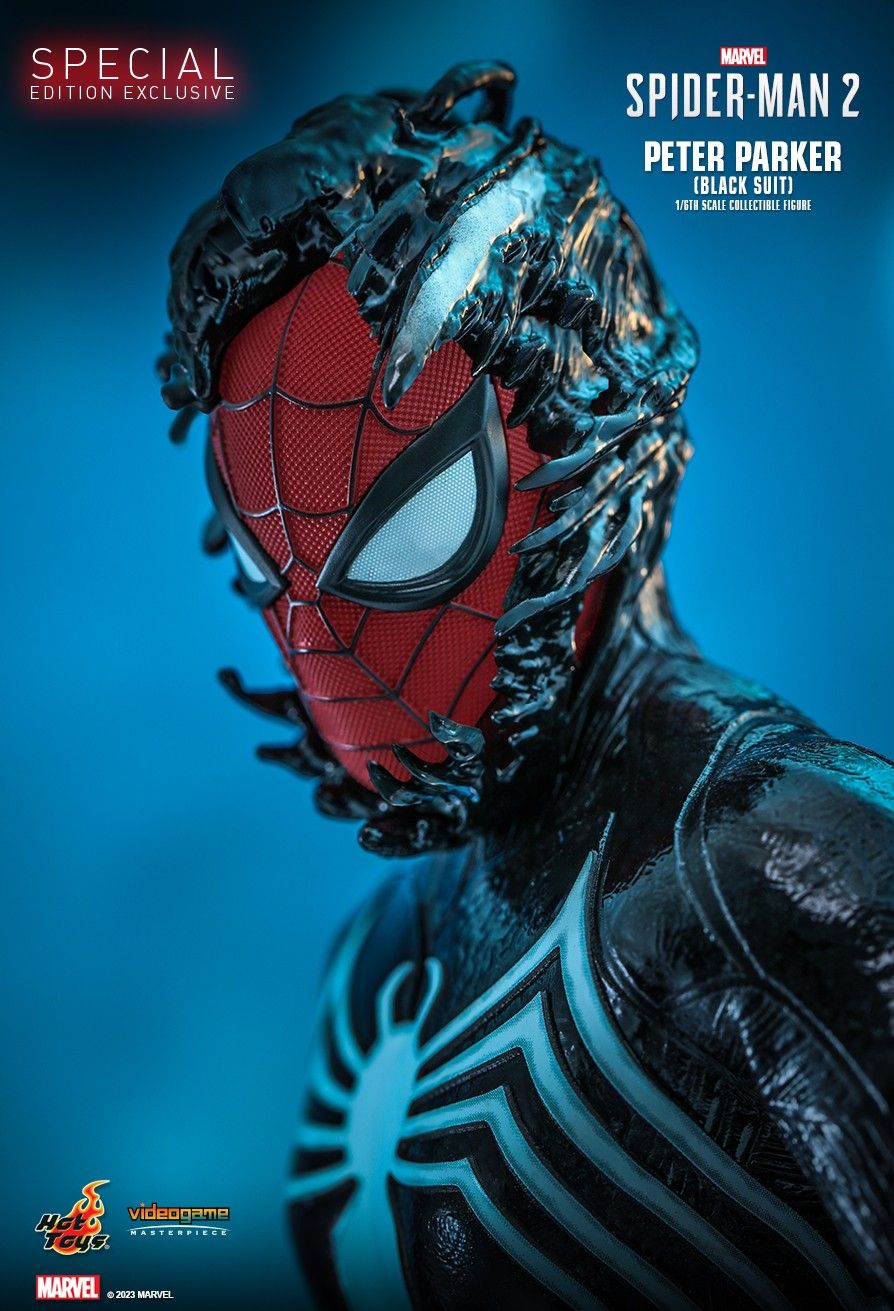 Hot Toys VGM56B - Marvel's Spider Man 2 - Peter Parker Black Suit Deluxe Version