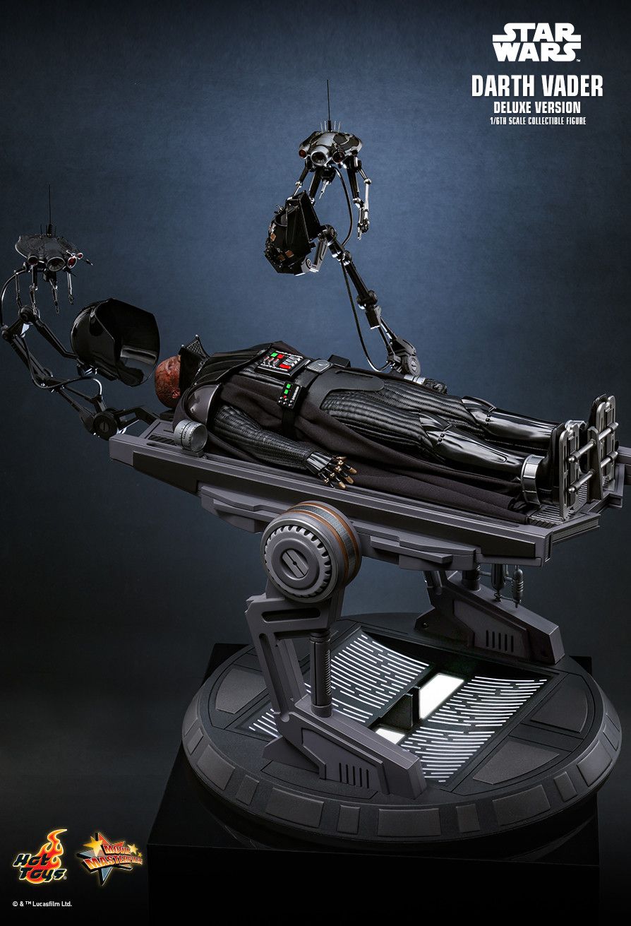 Hot Toys MMS811 - Star Wars : Revenge Of The Sith - Darth Vader Deluxe Version 【Pre-Order】