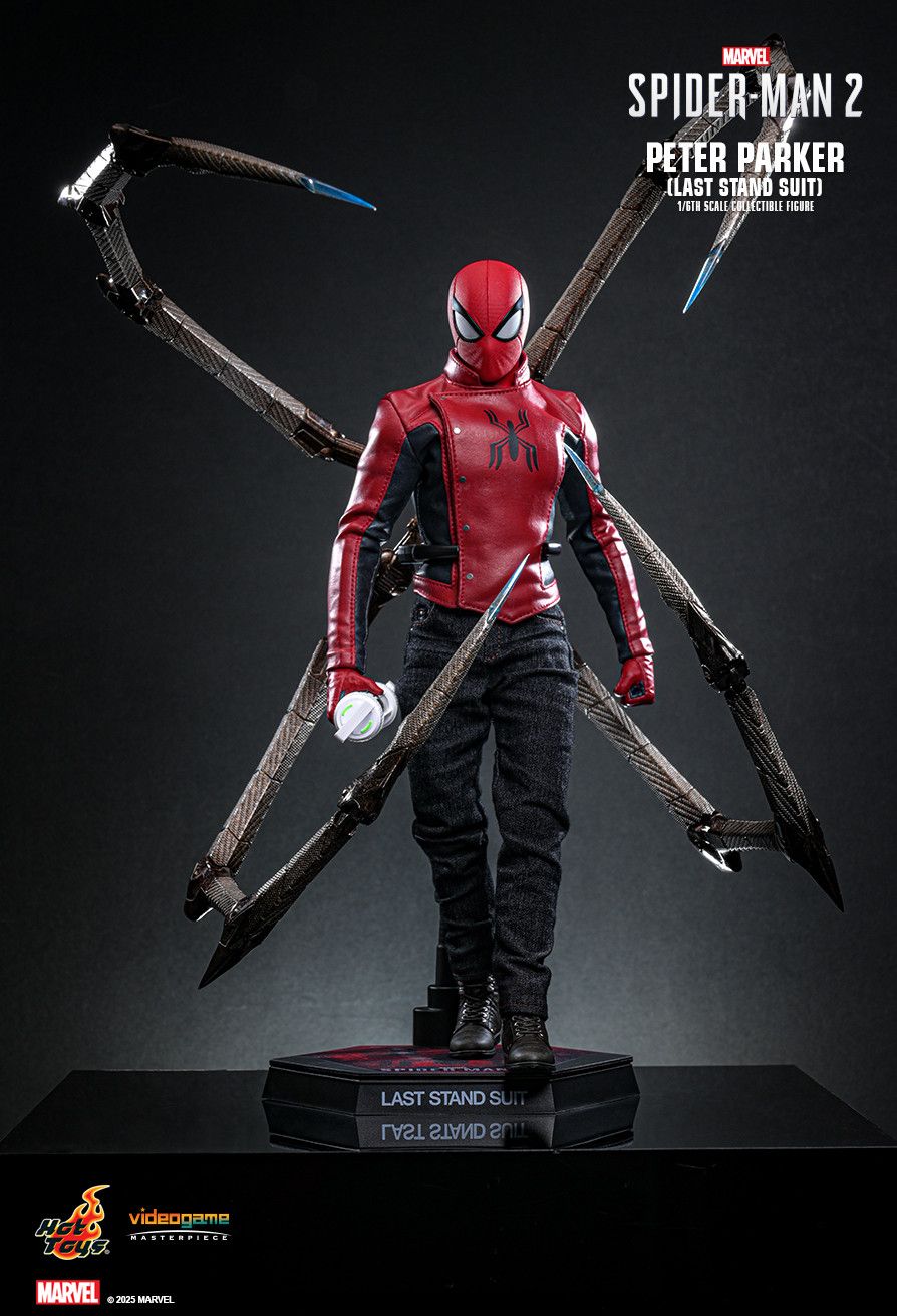 Hot Toys VGM71 - Marvel's Spider Man 2 - Peter Parker Last Stand Suit